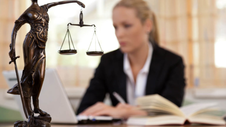 Here are the top 5 blessings of using MyLawyer360 for criminal consultations